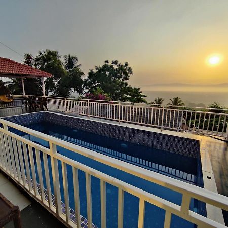 Whitehouse Homestay By Oxystays Hospitality Alībāg Zewnętrze zdjęcie