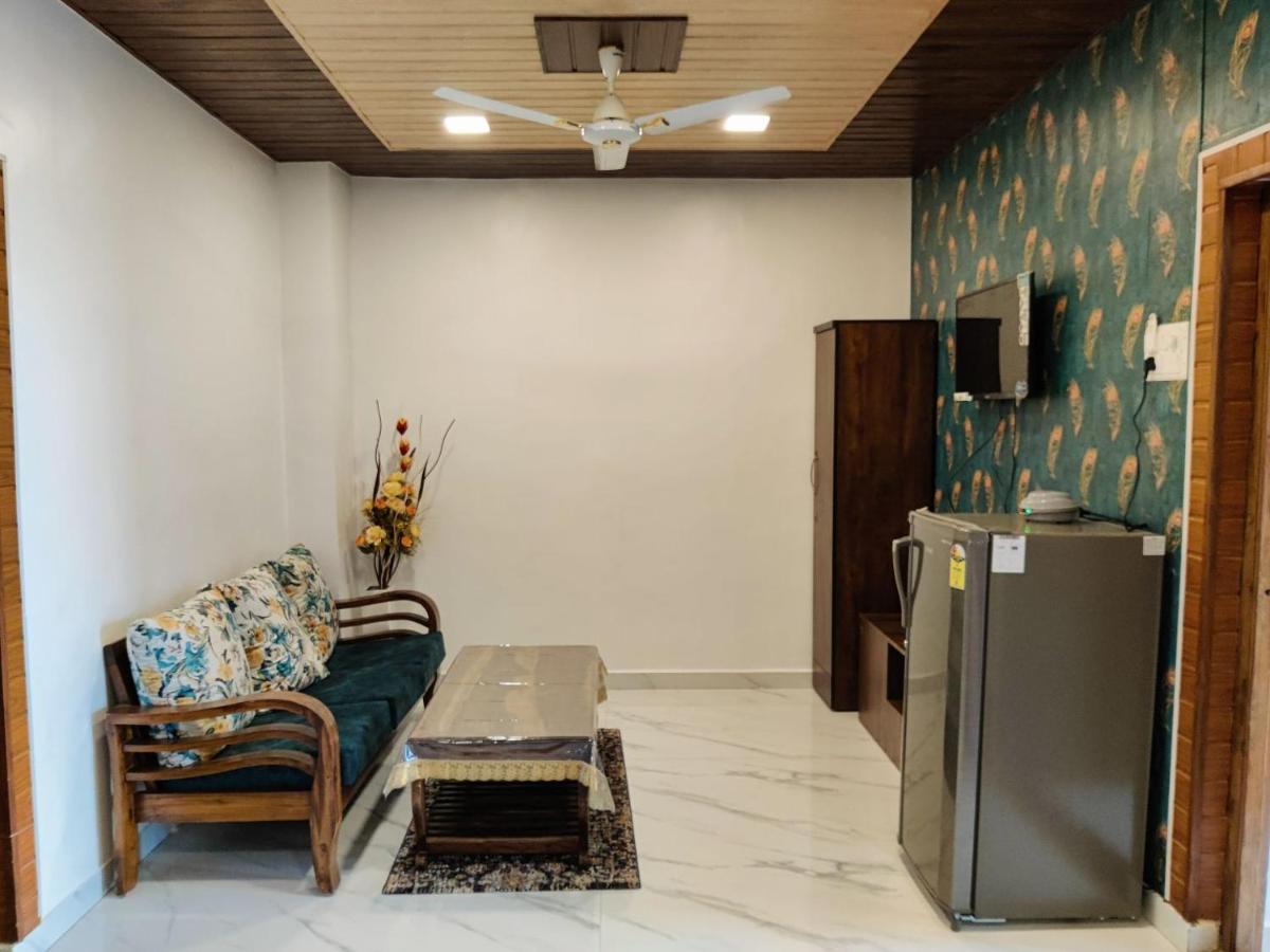 Whitehouse Homestay By Oxystays Hospitality Alībāg Zewnętrze zdjęcie