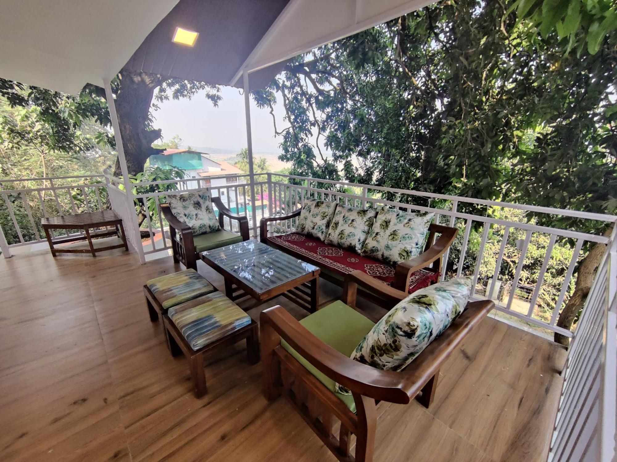 Whitehouse Homestay By Oxystays Hospitality Alībāg Zewnętrze zdjęcie