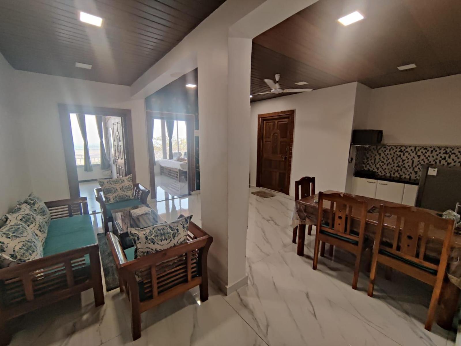 Whitehouse Homestay By Oxystays Hospitality Alībāg Zewnętrze zdjęcie